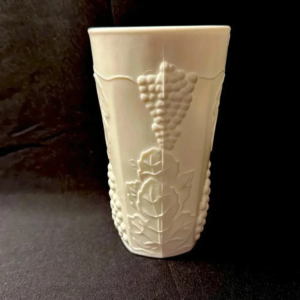 Set of 8 White Milk Glass Vintage Tumblers